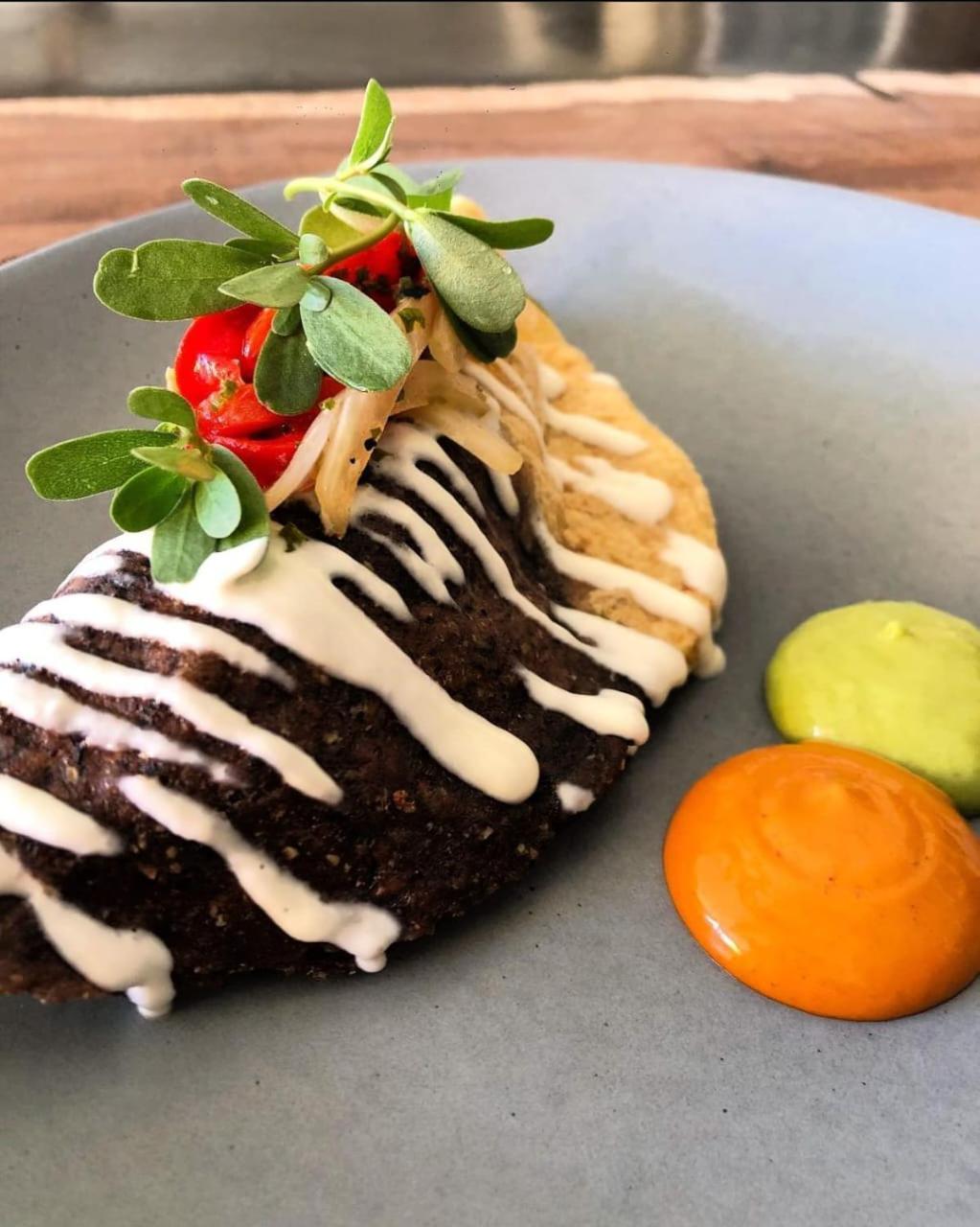 Hotel Makaaba Eco-Boutique Bacalar Exterior photo A chocolate-covered taco