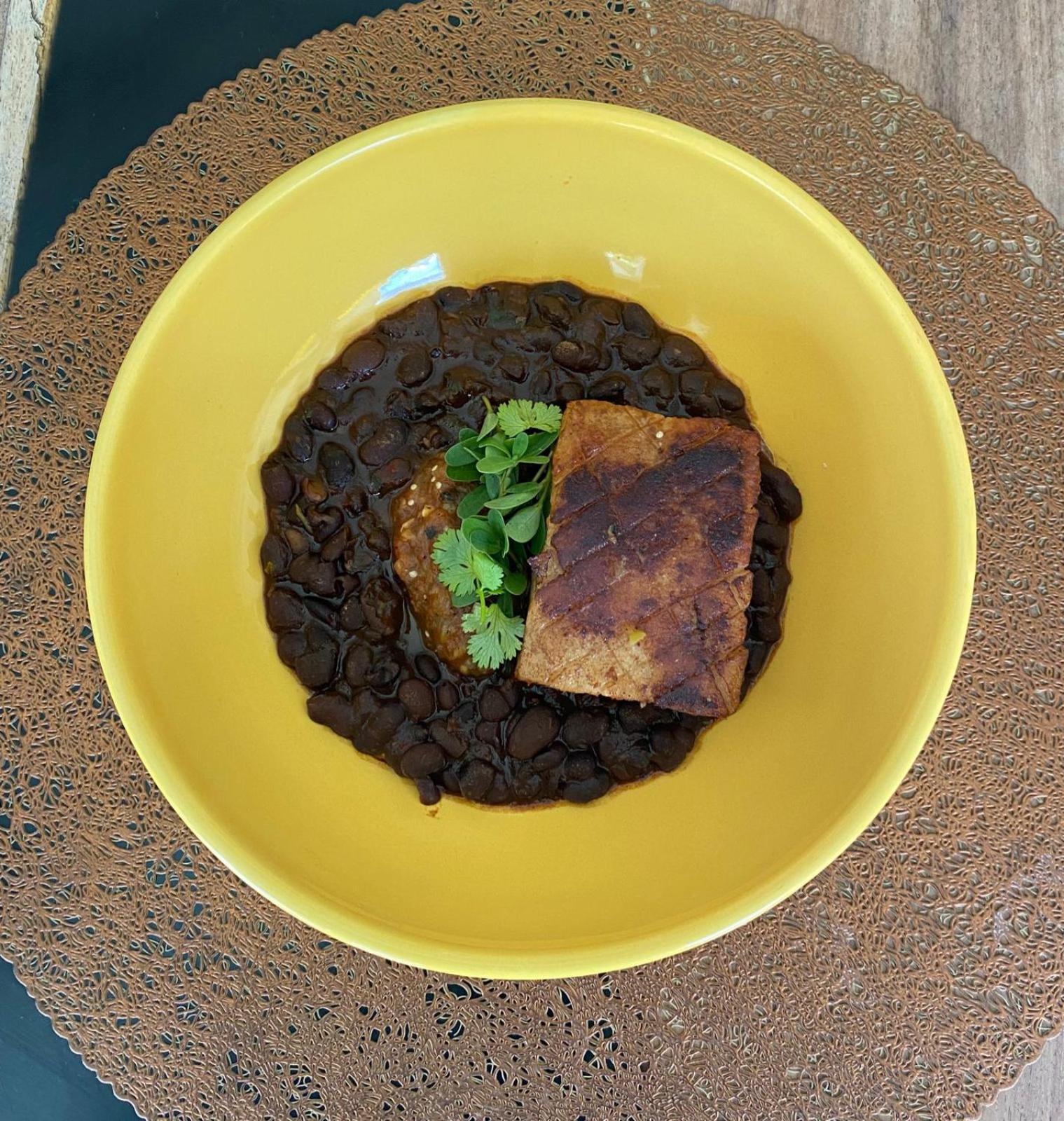 Hotel Makaaba Eco-Boutique Bacalar Exterior photo Black bean soup with tofu